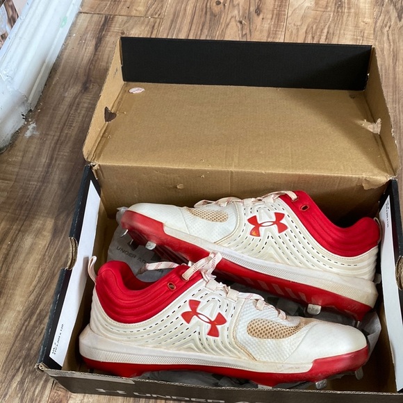 Under Armour women’s glide ST softball shoes/cleats SIZE 9 - Picture 5 of 5
